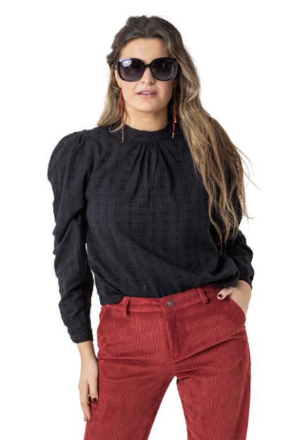 BLUSA HOMBRERA NEGRA - OSAMORE