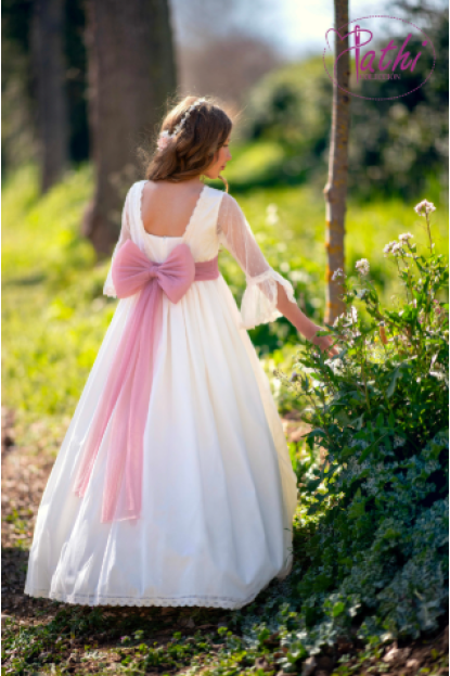 VESTIDO TUL BORDADO MEDIA MANGA - PATHI