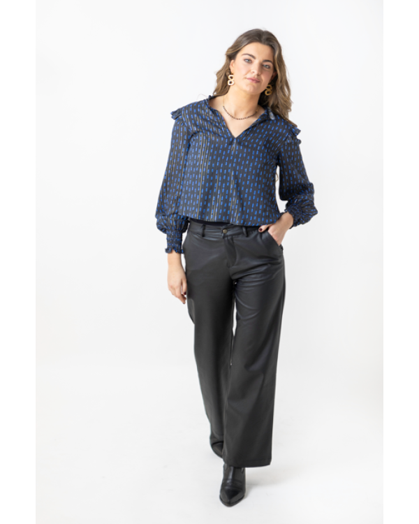 BLUSA VOLANTES NEGRA ROMBO AZUL - OSAMORE