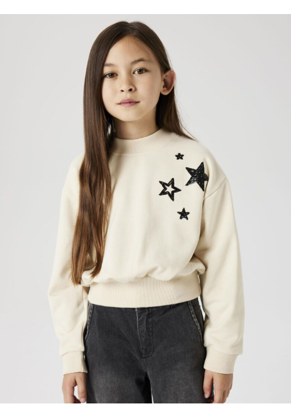 SUDADERA BEIG ESTRELLAS NEGRAS - NAME IT